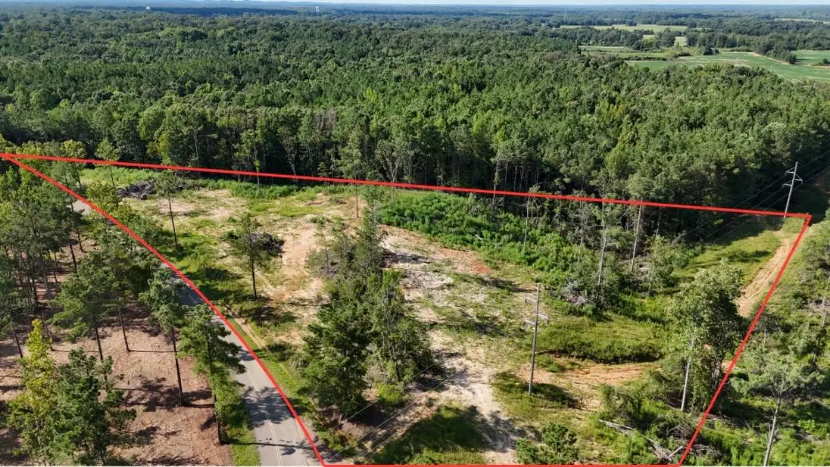 821 Southeast St. (lot 3), Baldwyn, MS 38824 - #1
