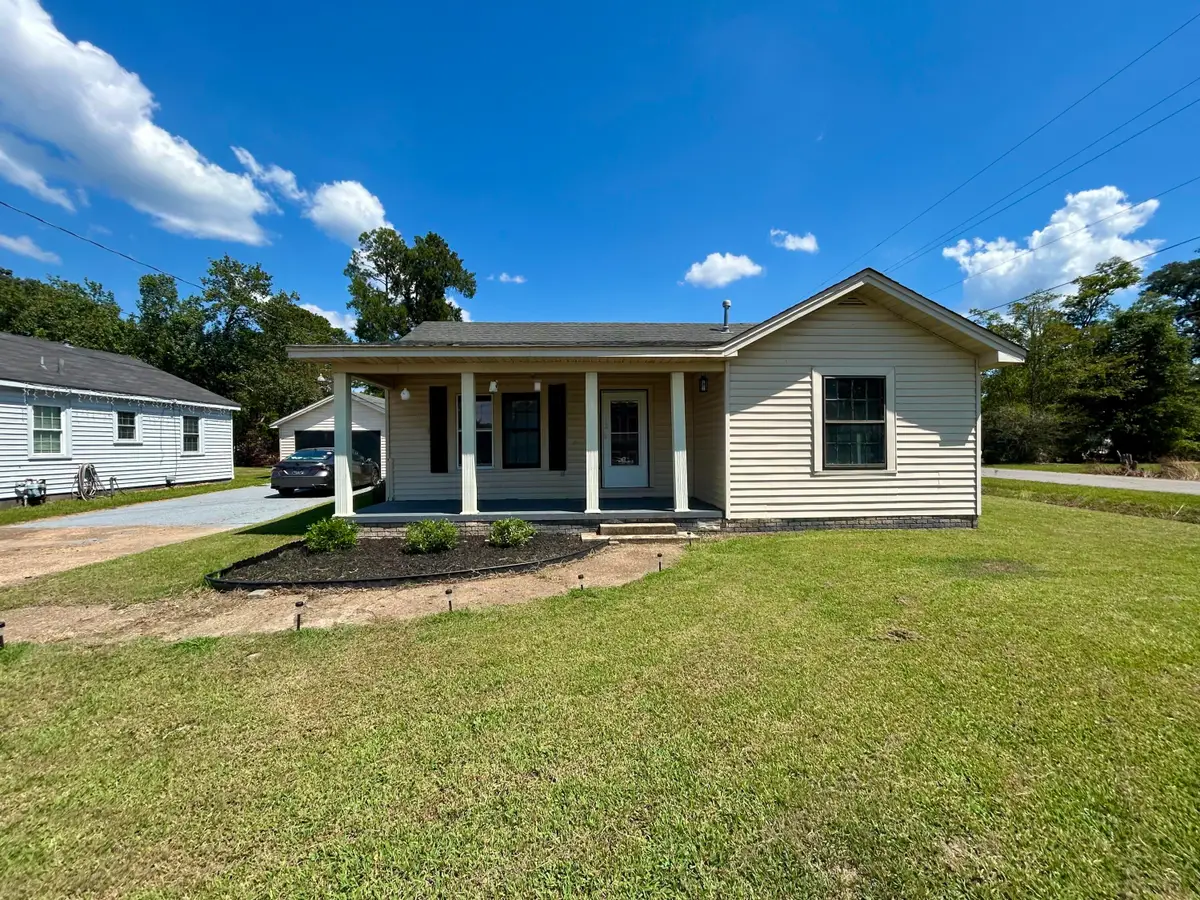 112 Buchanan Ave., Nettleton, MS 38858 - #1