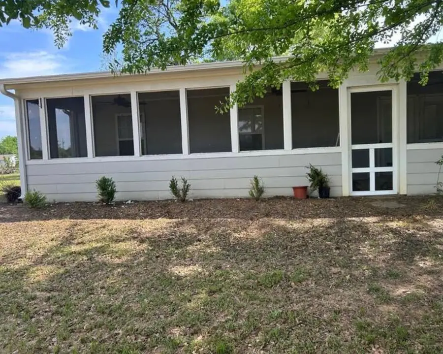1806 Old Hwy 15, Ecru, MS 38841 - #2