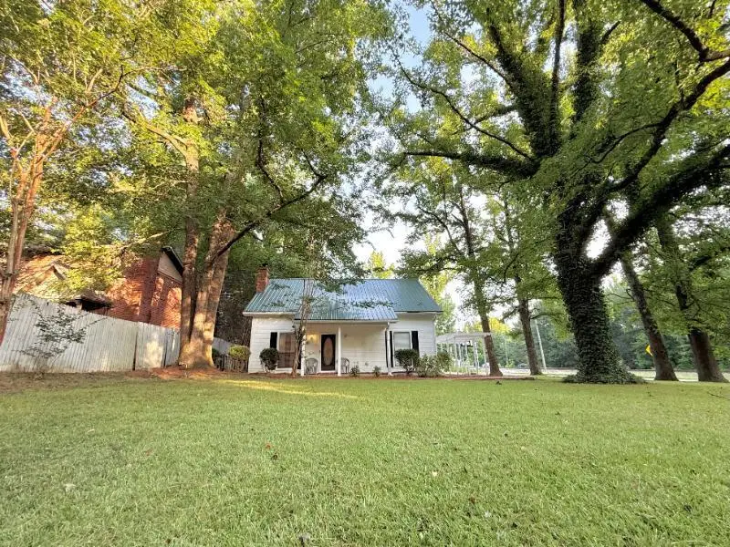 1588 Shands Dr., Tupelo, MS 38804 - #2
