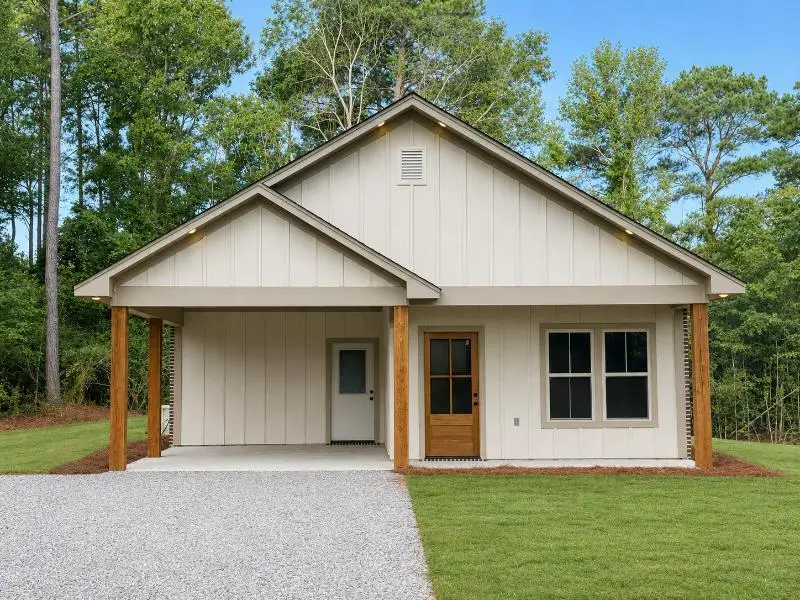 505 Lake Dr., Fulton, MS 38843 - #1
