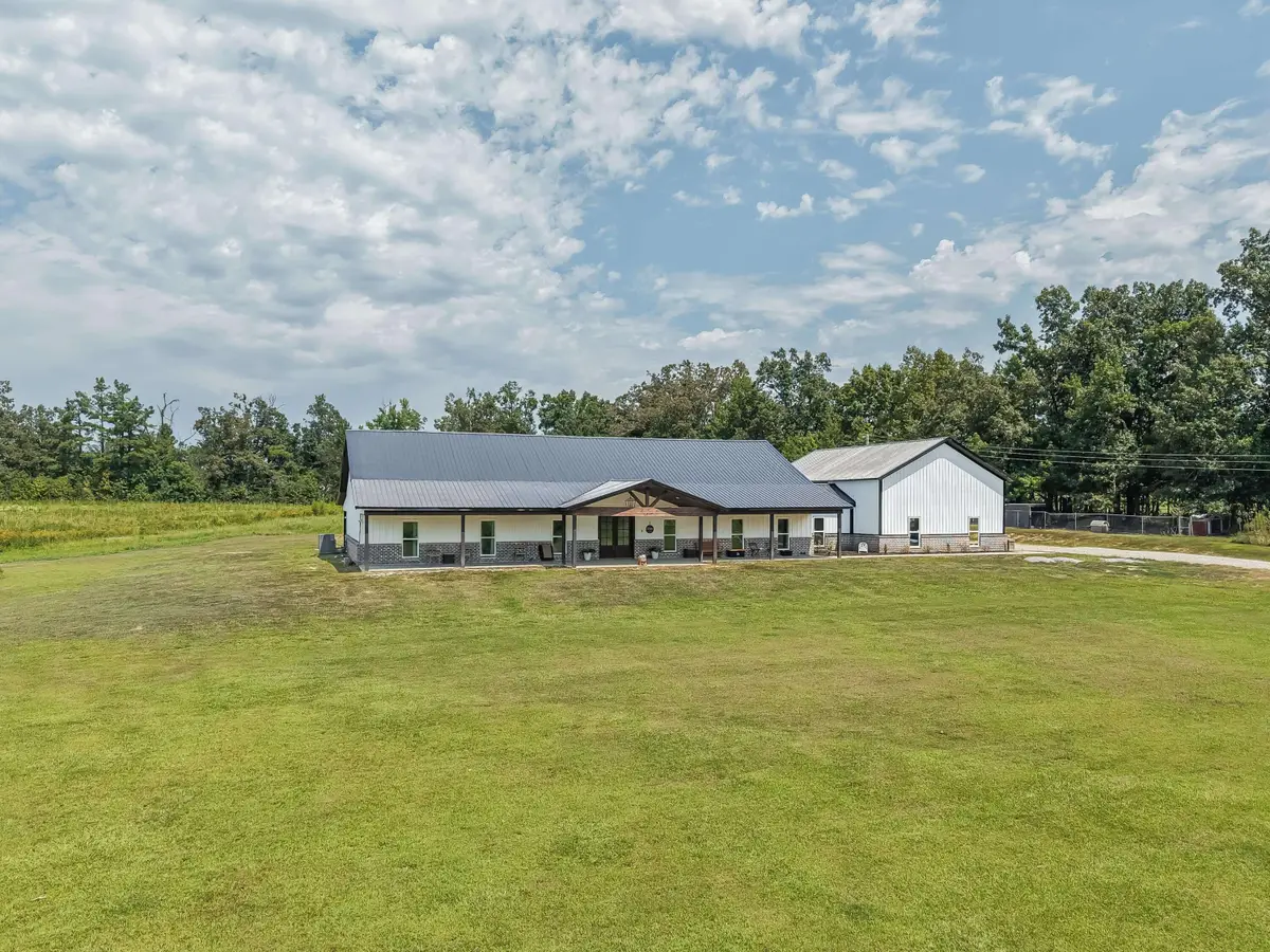 1005 Gaston Road, Booneville, MS 38829 - #1