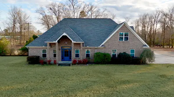 121 Crossridge Circle, Mooreville, MS 38857