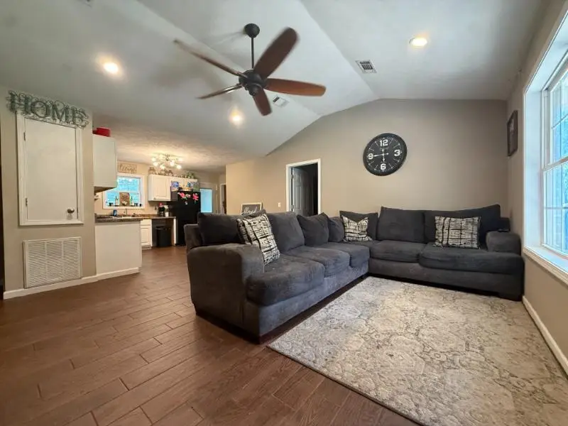 206 Country Club Road, Fulton, MS 38843 - #2