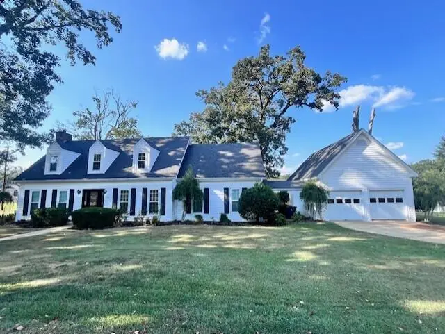 100 Parkwood Garden St., Booneville, MS 38829 - #1