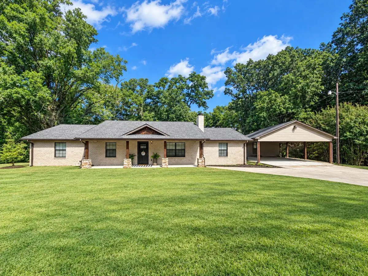 996 Hwy 371, Mooreville, MS 38857 - #1