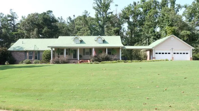 901 County Road 702, Blue Mountain, MS 38610 - #1