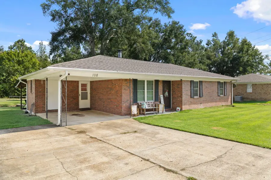 108 Meadow Ln., New Albany, MS 38652 - #3