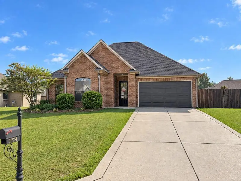 1724 Broadleaf Ln., Belden, MS 38826 - #1