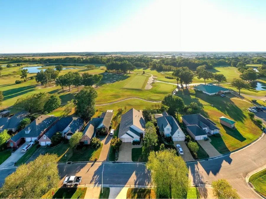 3421 Mossey Cup Dr., Saltillo, MS 38866 - #3