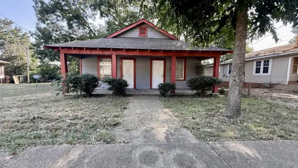438/440 N Spring St., Tupelo, MS 38804