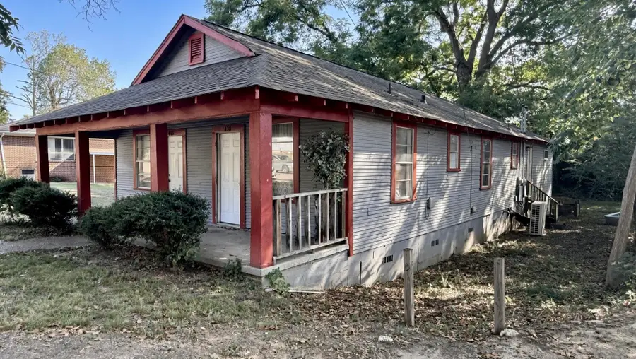 438/440 N Spring St., Tupelo, MS 38804 - #2