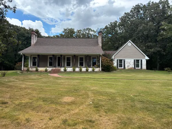 180 Rd 33 (harris Place), Tupelo, MS 38801