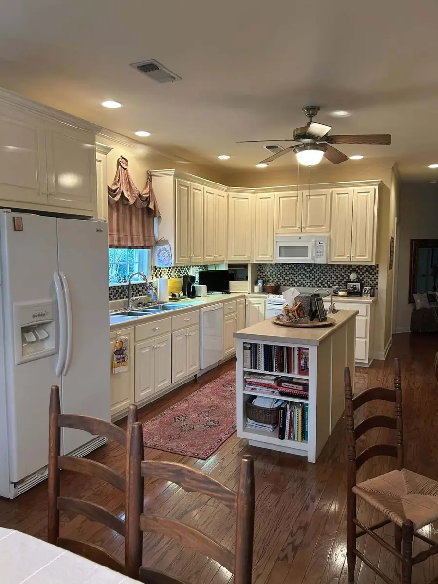 1308 Short Dr., Amory, MS 38821 - #3