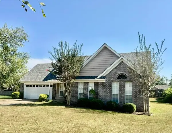 205 Westover Heights, Booneville, MS 38829
