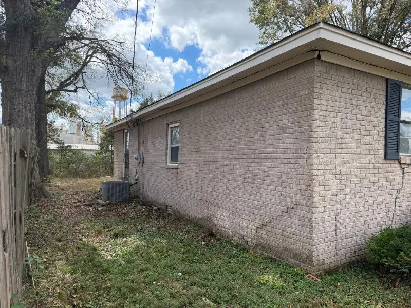 108 Rainey St., Ripley, MS 38663 - #3