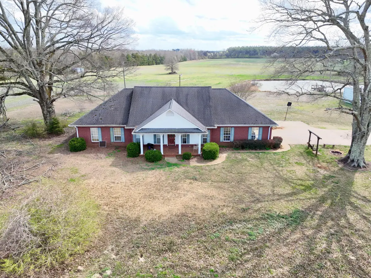1120 County Road 94, New Albany, MS 38652 - #1