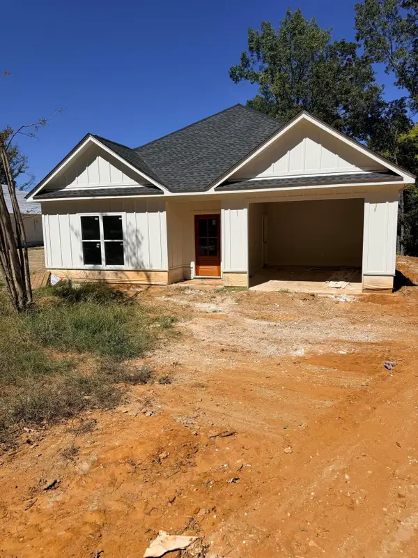 5200 Timberlane Road, Tupelo, MS 38826