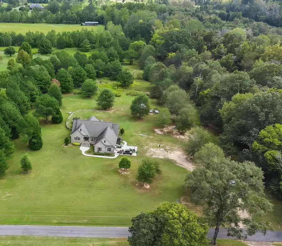 60055 Walls Ln., Amory, MS 38821 - #2