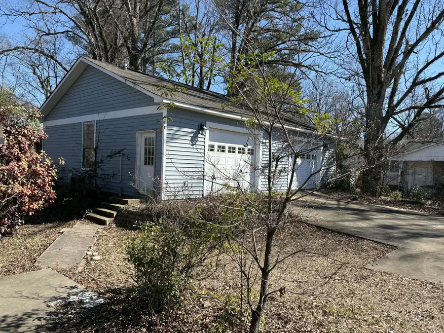 300 S 3rd Ave., Amory, MS 38821 - #3