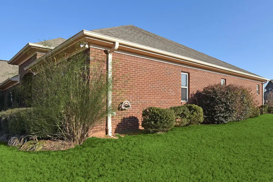 1005 Shumard Oak Dr., Saltillo, MS 38866 - Image #2