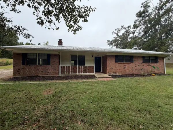 16 Front St., Burnsville, MS 38833