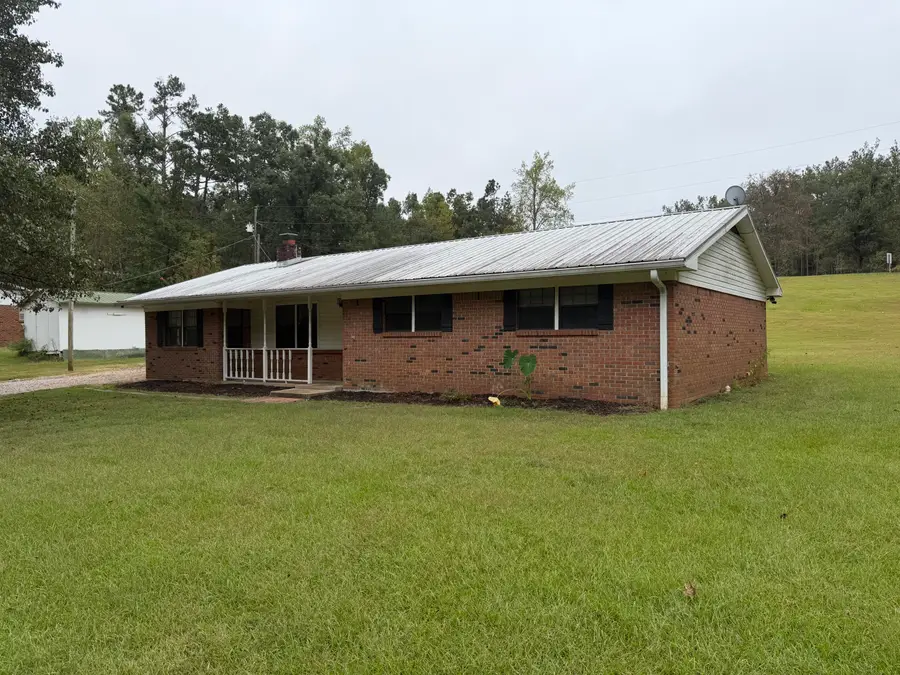 16 Front St., Burnsville, MS 38833 - #2