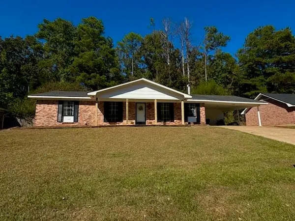 2458 Barnes Crossing Road, Saltillo, MS 38866