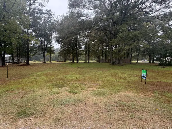 Deer Road, Aberdeen, MS 39730