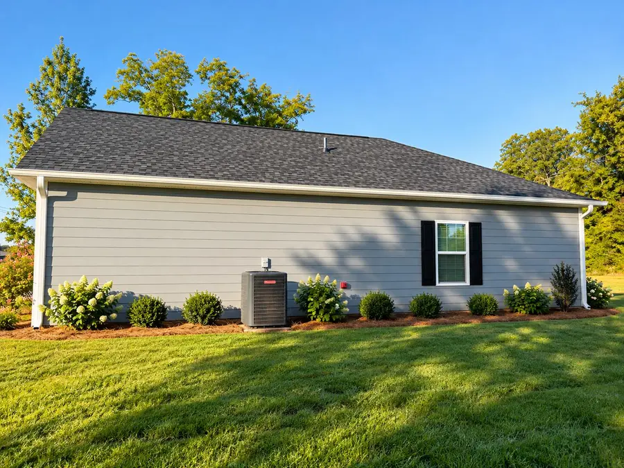 60674 Smithville Road, Smithville, MS 38870 - #3
