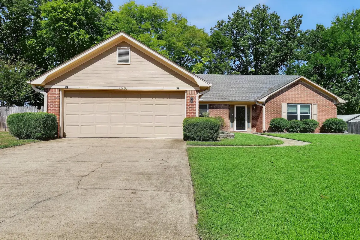 2616 Mahogany Dr., Tupelo, MS 38801 - #1