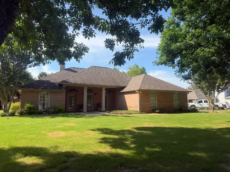 5567 Lakefront Dr., Tupelo, MS 38801 - #2