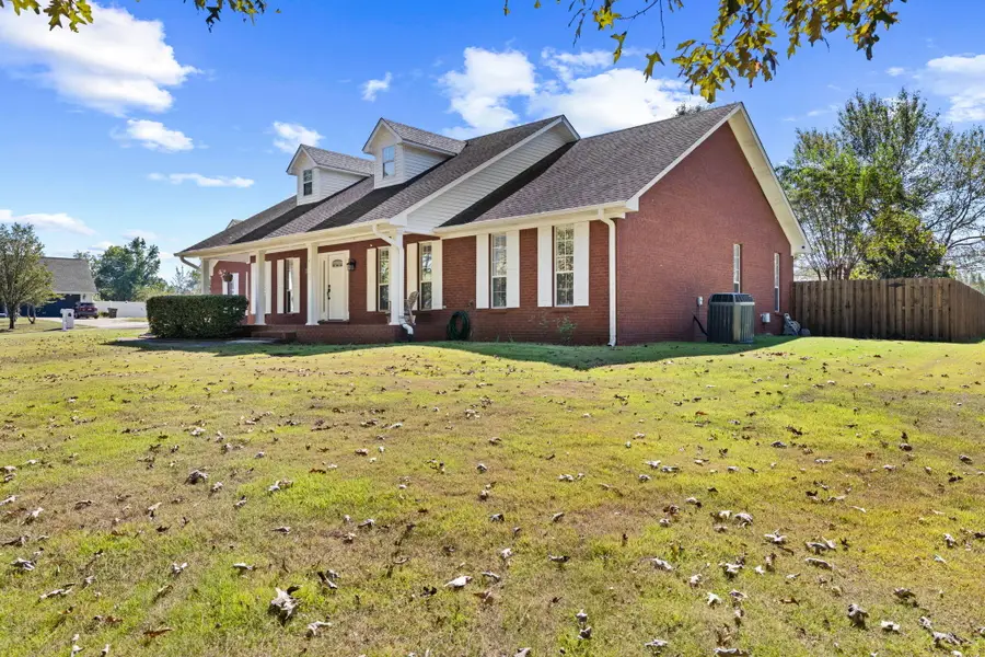 143 Hillview Dr., Mooreville, MS 38857 - #2