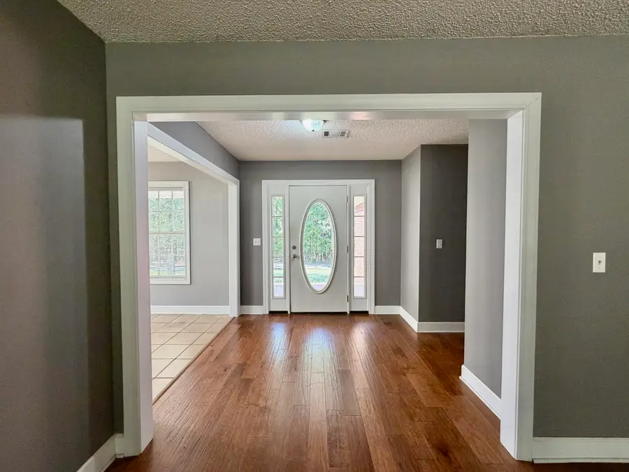 121 Lake Estates Dr., Nettleton, MS 38858 - #3