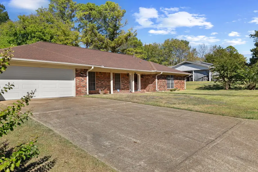 1008 Taft St., Tupelo, MS 38801 - #2