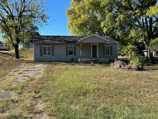 323 Long St., Booneville, MS 38829