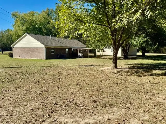 104 West Newton St, Blue Springs, MS 38828 - #3