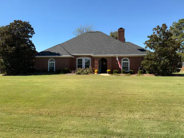 313 Lake Park Dr., Tupelo, MS 38801