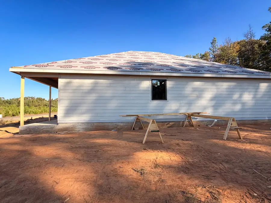 200 Thaxton Hills Dr., Thaxton, MS 38871 - #3