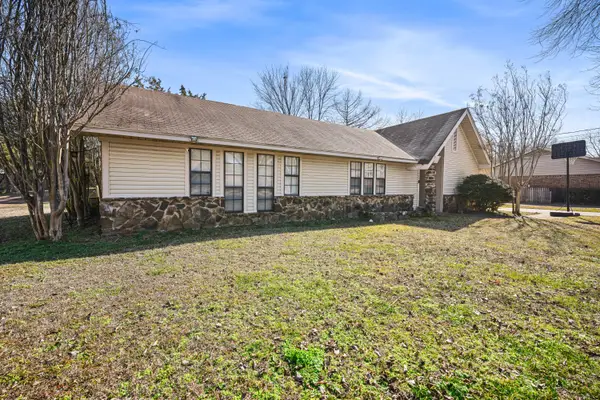 2404 Crestwood Dr., Tupelo, MS 38801