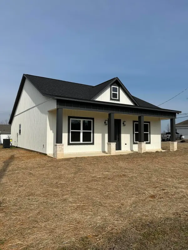 309 N 10th Ave., Amory, MS 38821