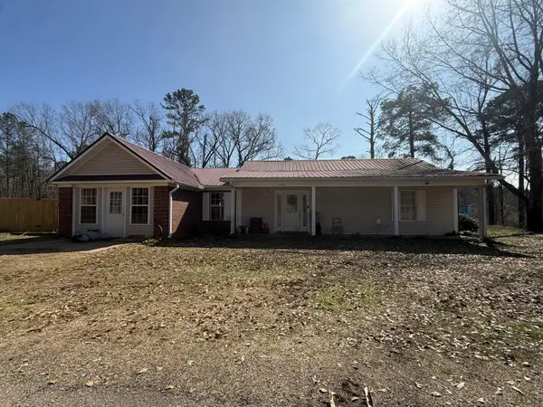 250 Scooter Hill Road, Mantachie, MS 38855