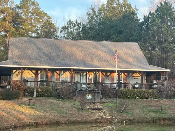 459 Mountain Leader, Tupelo, MS 38804