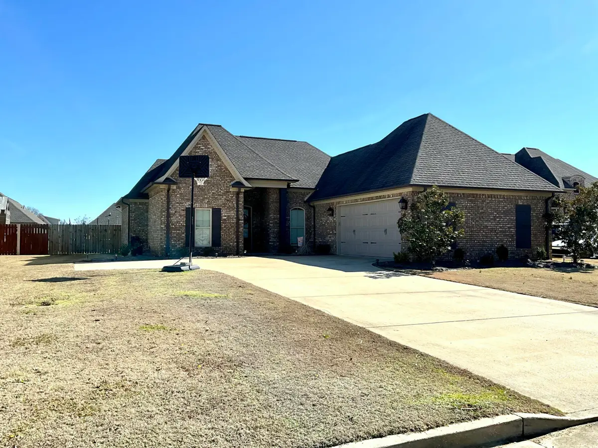 105 Rainey Ln., New Albany, MS 38652 - #1