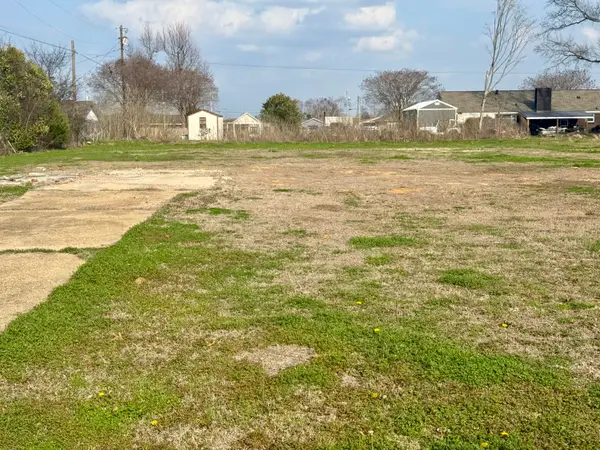 1212 Brown, Amory, MS 38821