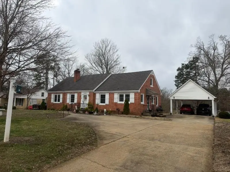 165 N Brooks, Pontotoc, MS 38863 - #2