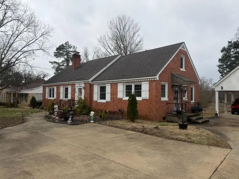 165 N Brooks, Pontotoc, MS 38863 - #3