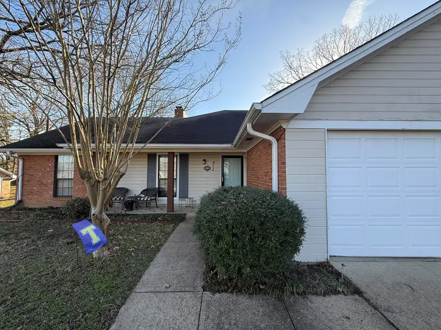 912 Holly Hill Drive, Tupelo, MS 38801 - #3