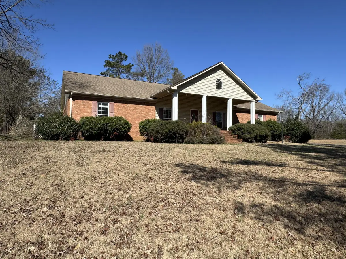 621 Glendale, New Albany, MS 38652 - #1