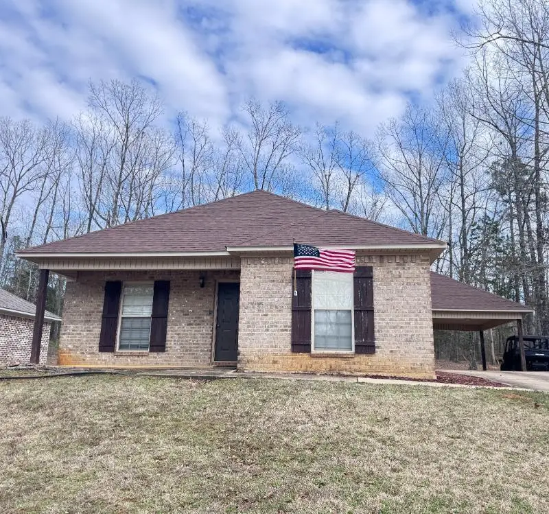 1032 N Sherman, Blue Springs, MS 38828 - #1